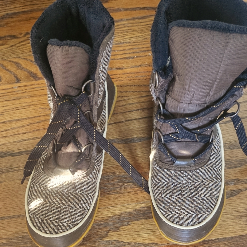 Sorel Snow Winter Boots Women’s 7